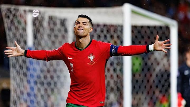 Sepak Bola Test